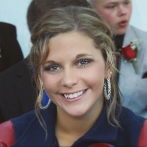 Meet your Posher, Alaina